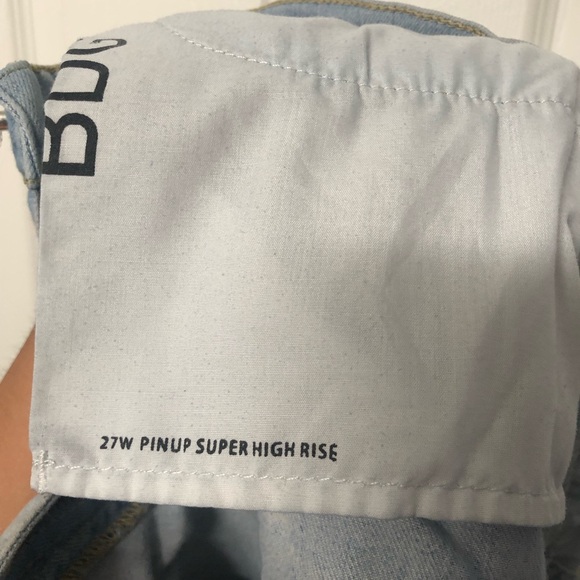 BDG high waisted shorts - Picture 3 of 3